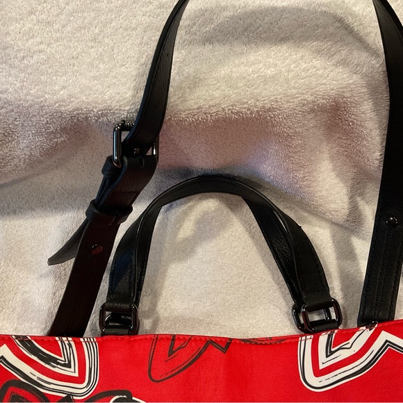 Tote Bag, Large BCBGeneration Tote - Picture 2 of 11